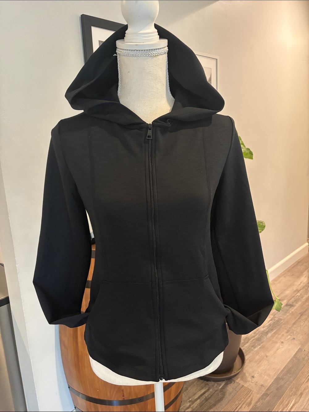 Beyond Yoga Black Hooded Zip Jacket S